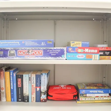 African-style - Stadtnah, Parkplatz, E-ladestation Fuer Auto & Fahrraeder, Gitterbox Fuer Fahrraeder, Fitnessstudio Koblenz (Rhineland-Palatinate)