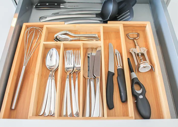 African-style - Stadtnah, Parkplatz, E-ladestation Für Auto&fahrräder, Gitterbox Für Fahrräder, Fitnessstudio Koblenz (Rhineland-Palatinate)